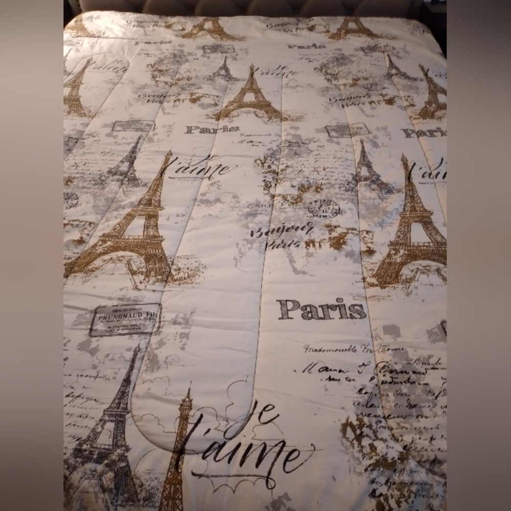 Bed comforter